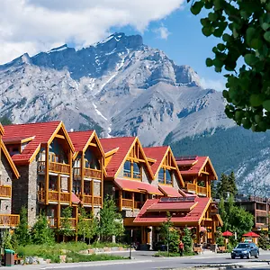**** Hotel Moose And Canada