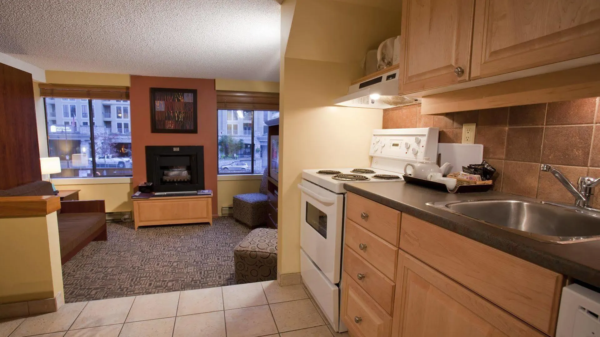 Mountainside Lodge Whistler Resort